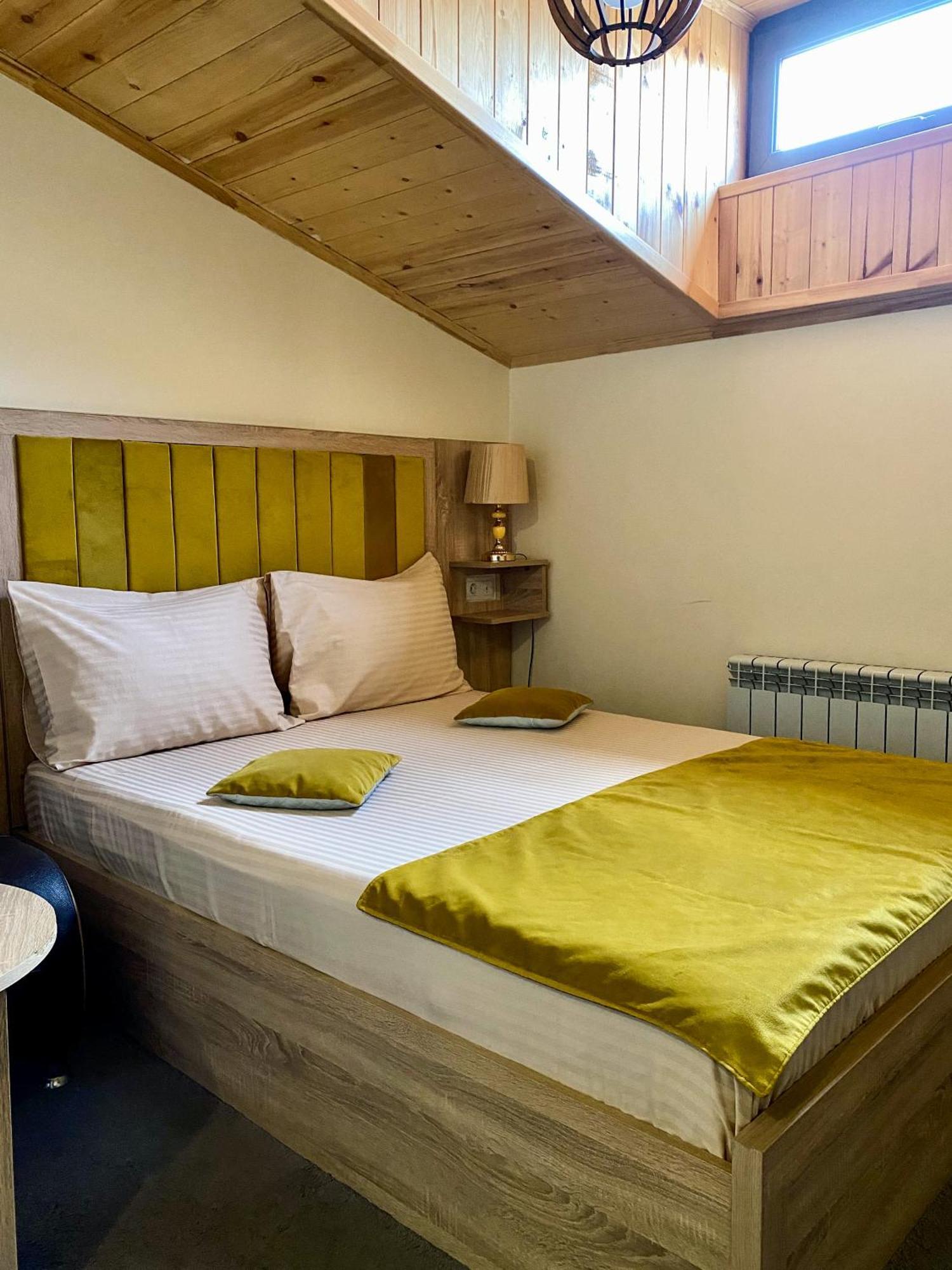 Alex Hotel Єреван Екстер'єр фото